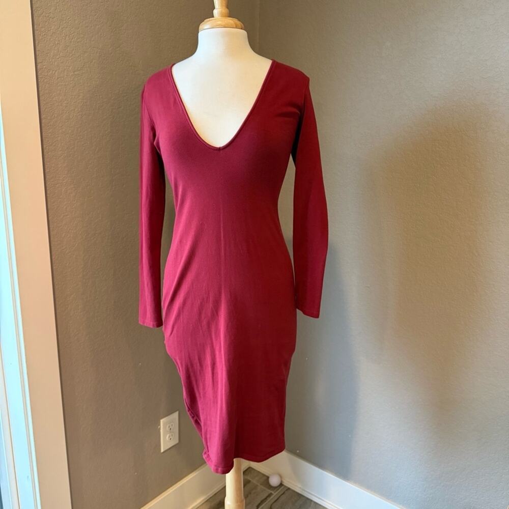 Express Deep Red Long Sleeve Contour Deep V-neck Dress Medium